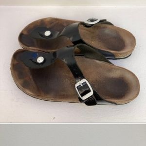 Birkenstock Thong Sandal Black & White